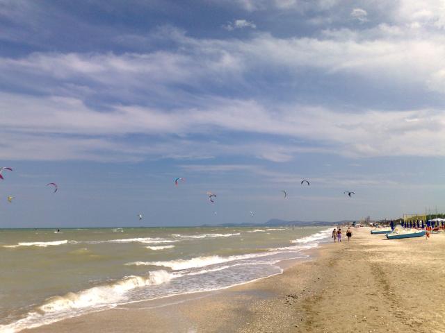 min 2010 08 05 Senigallia plage 012
